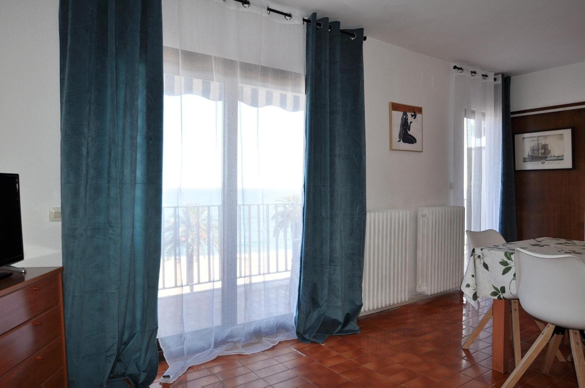 Apartment Doble-4Cd Lloret de Mar Exteriör bild